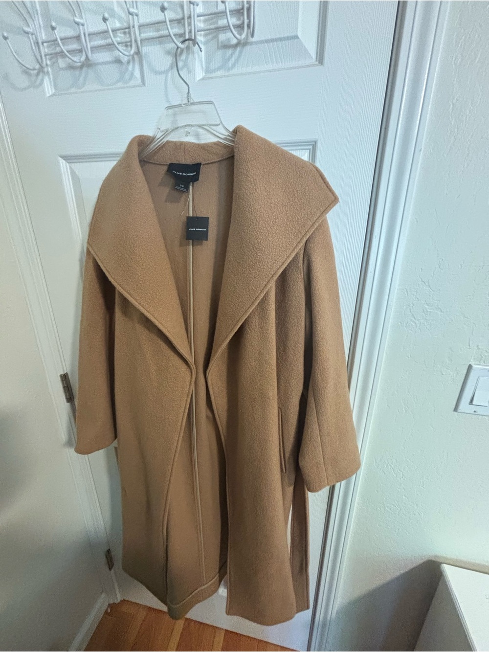 NWT Club Monaco Camel Wrap Trench Coat with Self Tie - Picture 2 of 6